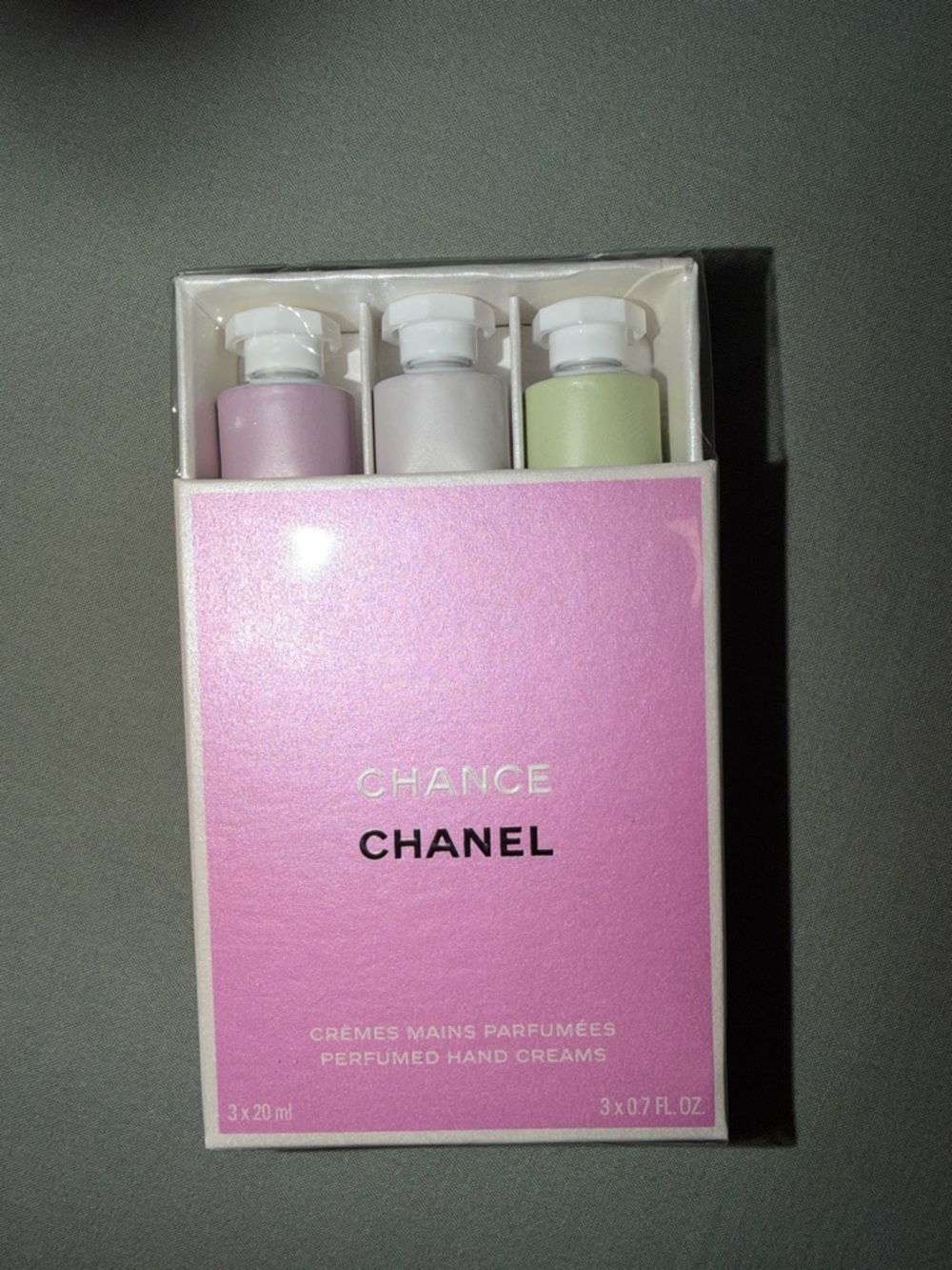 CHANEL Chance Hand Cream Trio - Pink & Light Green Tubes - Picture 3 of 3